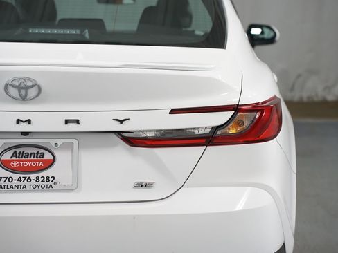 Certified 2025 Toyota Camry SE image 10