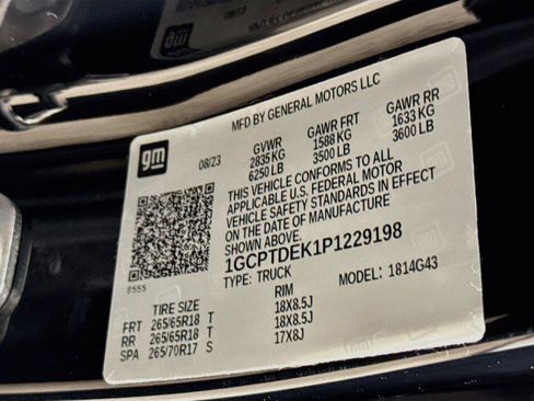 Used 2023 Chevrolet Colorado Z71 w/ Z71 Convenience Package 2 AWD/4WD image 33