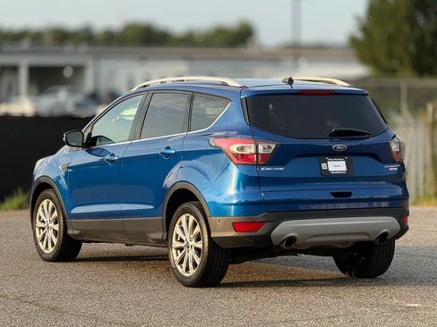 Used 2017 Ford Escape Titanium w/ Equipment Group 301A FWD image 10