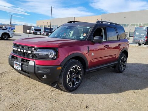 New 2025 Ford Bronco Sport Outer Banks w/ Outer Banks Tech Package+ image 4