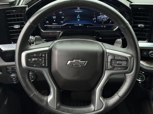 Used 2024 Chevrolet Silverado 1500 RST AWD/4WD image 15