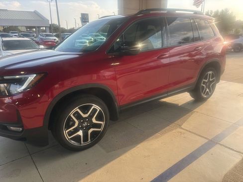 Used 2023 Honda Passport Elite image 1