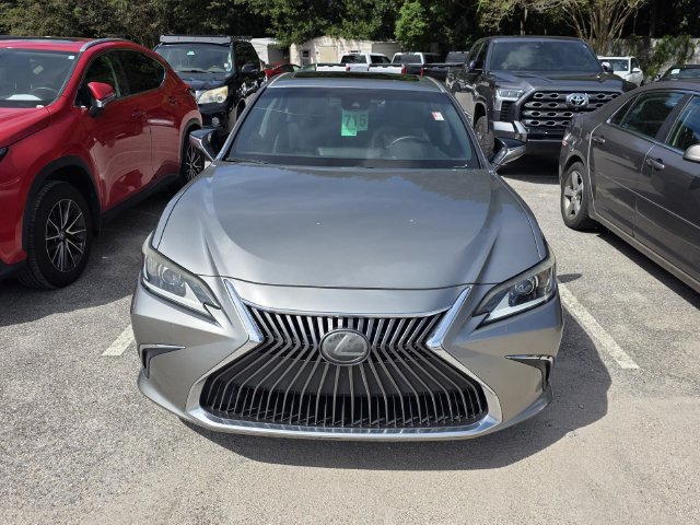 Used 2019 Lexus ES 350 w/ Accessory Package 2 FWD image 2