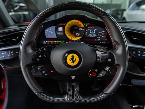 Used 2021 Ferrari SF90 Stradale AWD/4WD image 39