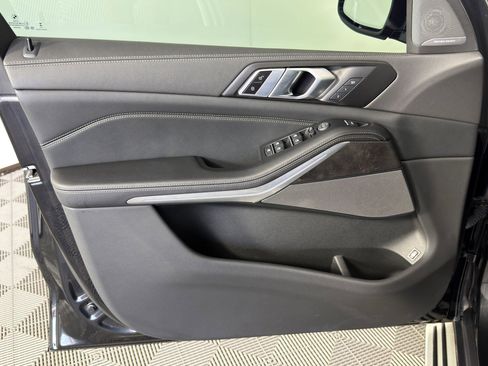 Certified 2023 BMW X5 xDrive45e w/ Executive Package image 12