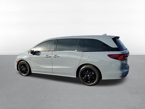 Used 2023 Honda Odyssey Sport image 5