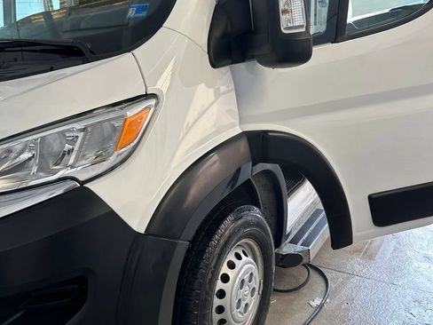 Used 2025 RAM ProMaster 2500 w/ U-Haul Equipment Group FWD image 2