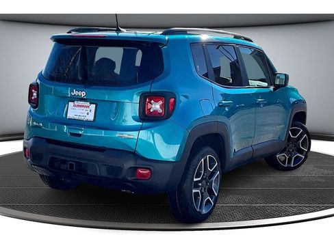 Used 2020 Jeep Renegade Latitude w/ Cold Weather Group image 14