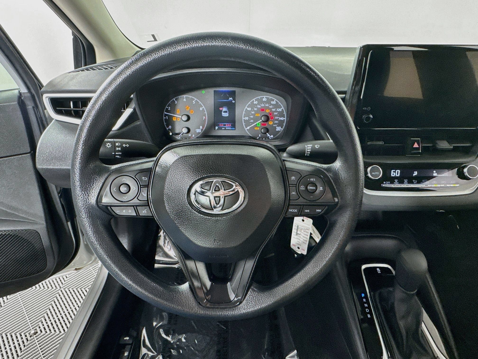 Certified 2025 Toyota Corolla LE FWD image 13