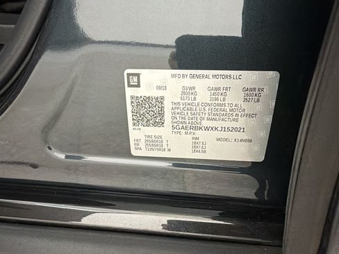 Used 2019 Buick Enclave Essence FWD image 22