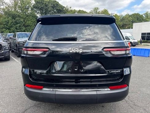 Used 2023 Jeep Grand Cherokee L Limited AWD/4WD image 17