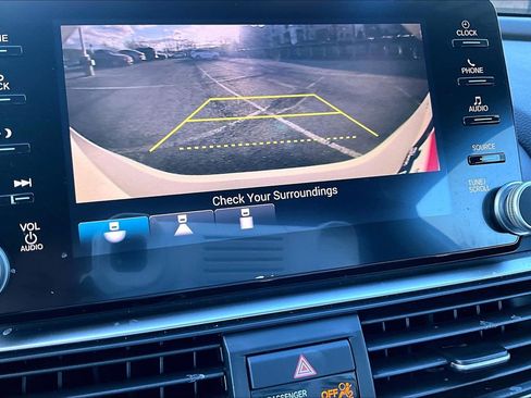 Used 2018 Honda Accord Sport image 20