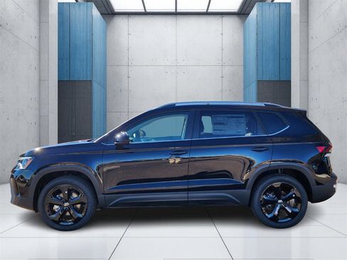 New 2026 Volkswagen Taos SEL image 26