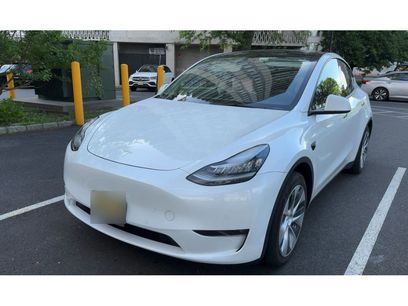 Used 2022 Tesla Model Y Long Range