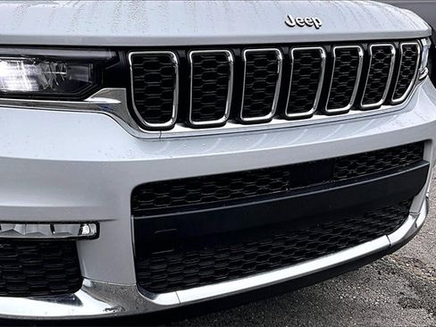 Used 2021 Jeep Grand Cherokee L Limited image 28