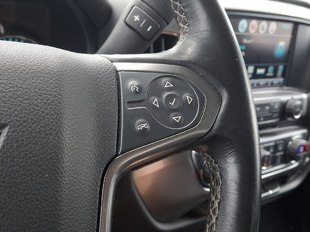 Used 2018 Chevrolet Silverado 1500 LT w/ All Star Edition AWD/4WD image 22