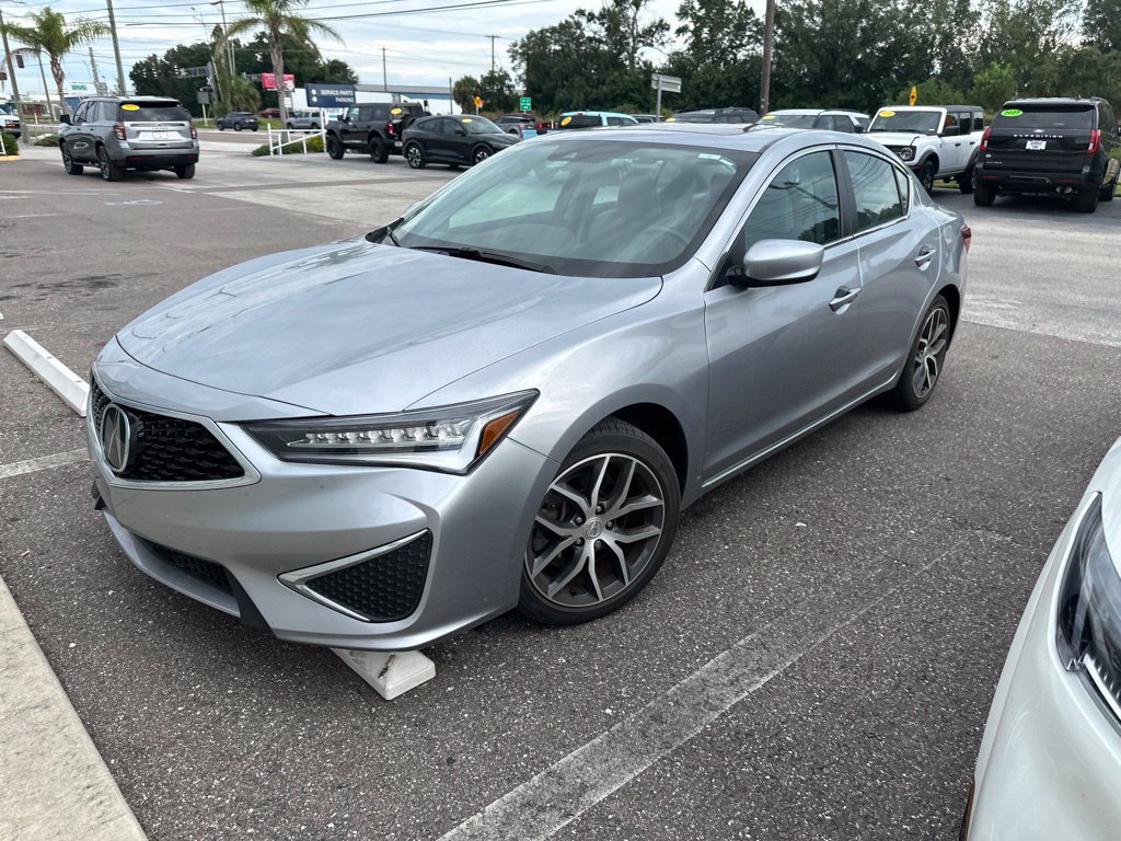 Used 2020 Acura ILX w/ Premium Package FWD image 2