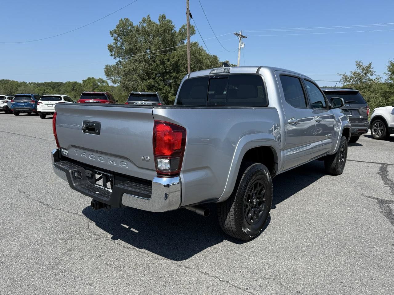 Used 2020 Toyota Tacoma SR5 RWD image 6