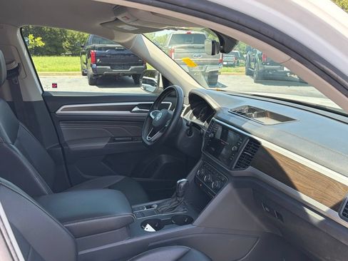 Used 2021 Volkswagen Atlas SE FWD image 10