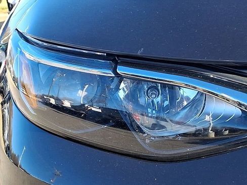 Used 2022 Chevrolet Malibu LT image 9