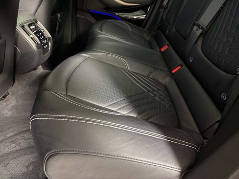 Used 2023 Aston Martin DBX AWD/4WD image 67