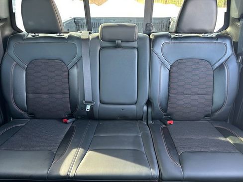 Used 2022 RAM 1500 Big Horn w/ Built-to-serve Edition image 36