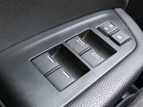 Used 2021 Honda Pilot Elite image 27