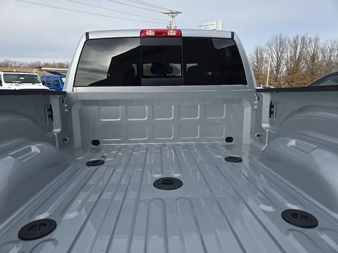 New 2026 RAM 2500 Tradesman AWD/4WD image 28