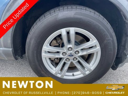 Used 2020 Ford Explorer XLT w/ Equipment Group 202A RWD image 45