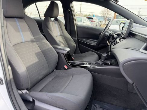 Used 2022 Toyota Corolla SE image 25