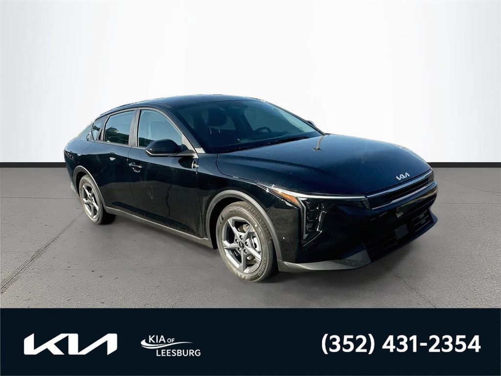 New 2026 Kia K4 FWD image 1