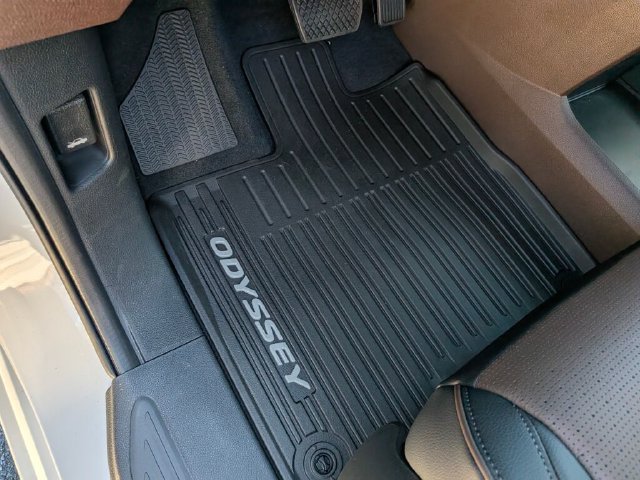 New 2027 Honda Odyssey Elite image 28