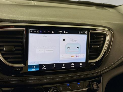 New 2026 Chrysler Pacifica Select FWD image 8