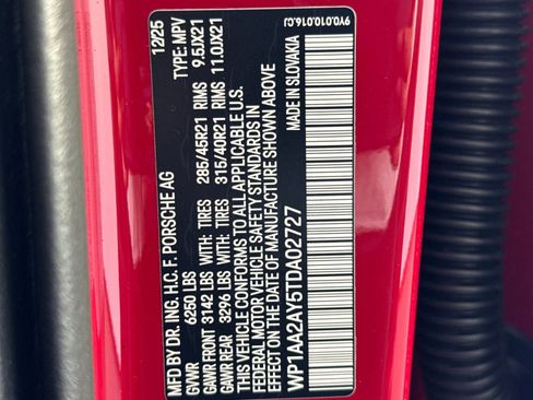 New 2026 Porsche Cayenne image 36