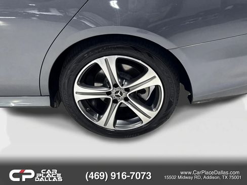 Used 2018 Mercedes-Benz E 300 w/ Premium 1 Package image 44