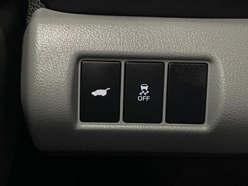Used 2023 Honda Pilot Touring image 16