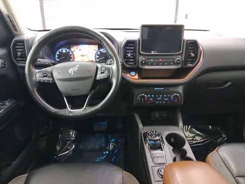 Used 2023 Ford Bronco Sport Outer Banks w/ Tech Package image 4