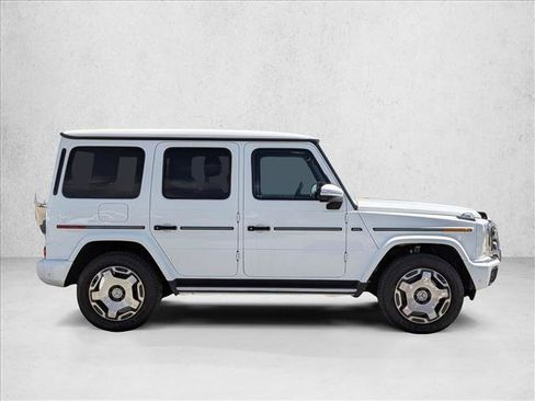 Certified 2025 Mercedes-Benz G 550 image 4
