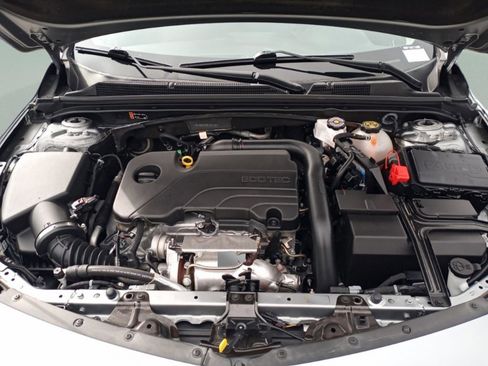 Used 2024 Chevrolet Malibu LT image 31