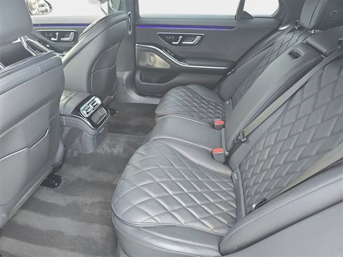 Used 2022 Mercedes-Benz S 580 4MATIC Sedan image 17