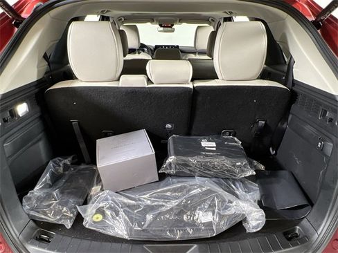 Used 2025 MAZDA CX-90 3.3 Turbo w/ Preferred Package image 17