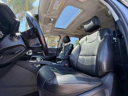 Used 2022 Kia Telluride EX w/ Towing Package AWD/4WD image 33