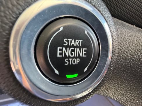 Used 2023 Chevrolet TrailBlazer ACTIV w/ Sun and Liftgate Package image 23