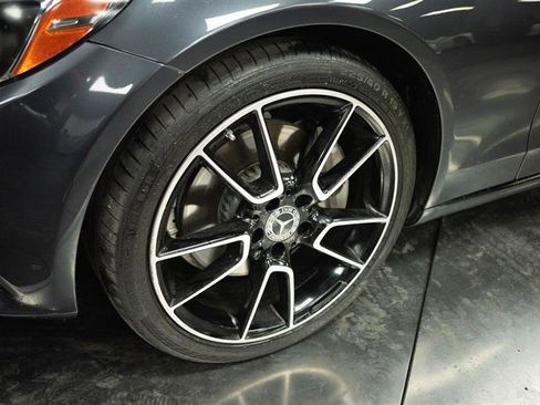 Used 2015 Mercedes-Benz C 300 4MATIC Sedan image 4