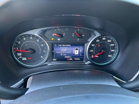 Used 2022 Chevrolet Equinox LT image 24