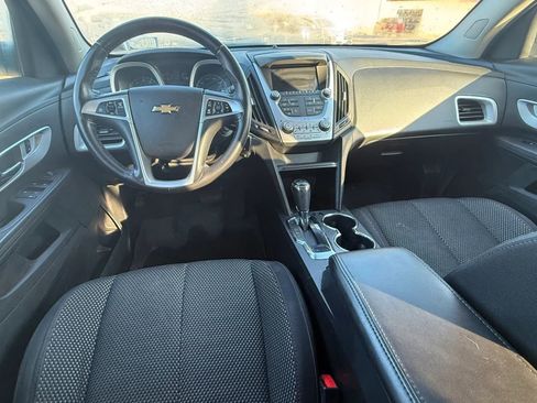 Used 2017 Chevrolet Equinox LT w/ Convenience Package image 13