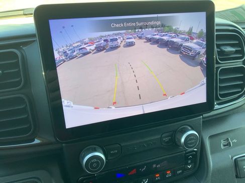 New 2025 RAM ProMaster 3500 w/ Convenience Group FWD image 24