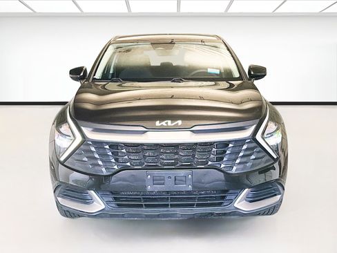 Used 2023 Kia Sportage LX AWD/4WD image 2