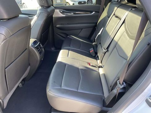 Used 2024 Cadillac XT5 Premium Luxury image 13
