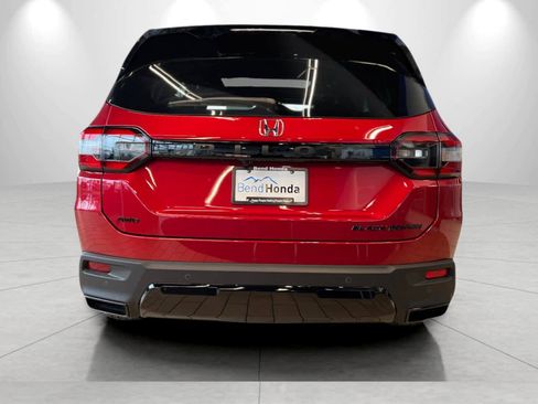 New 2026 Honda Pilot Black Edition image 7